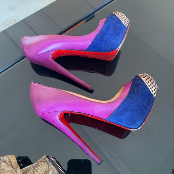 Louboutin heels - Picture 4 of 7